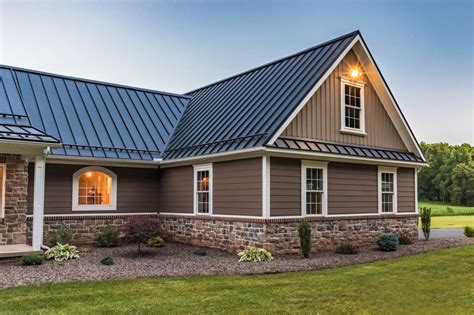 Does a dark gray roof make your house hotter?